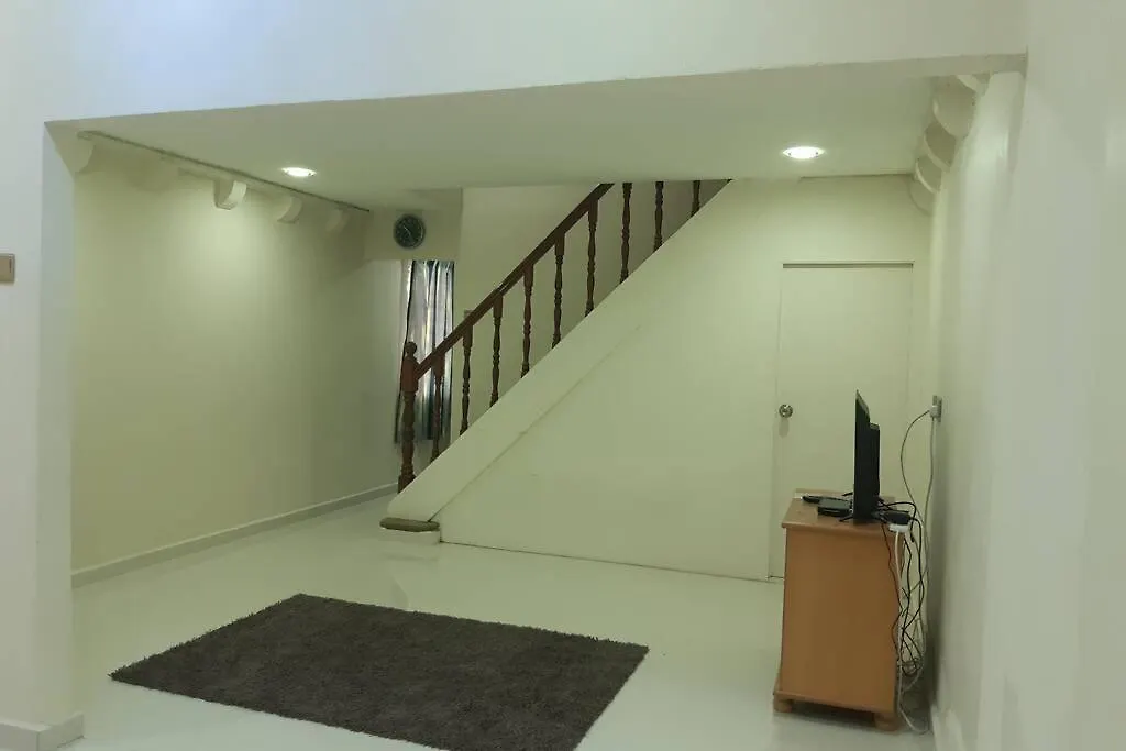 ג'ורג' טאון Impian Holiday Home